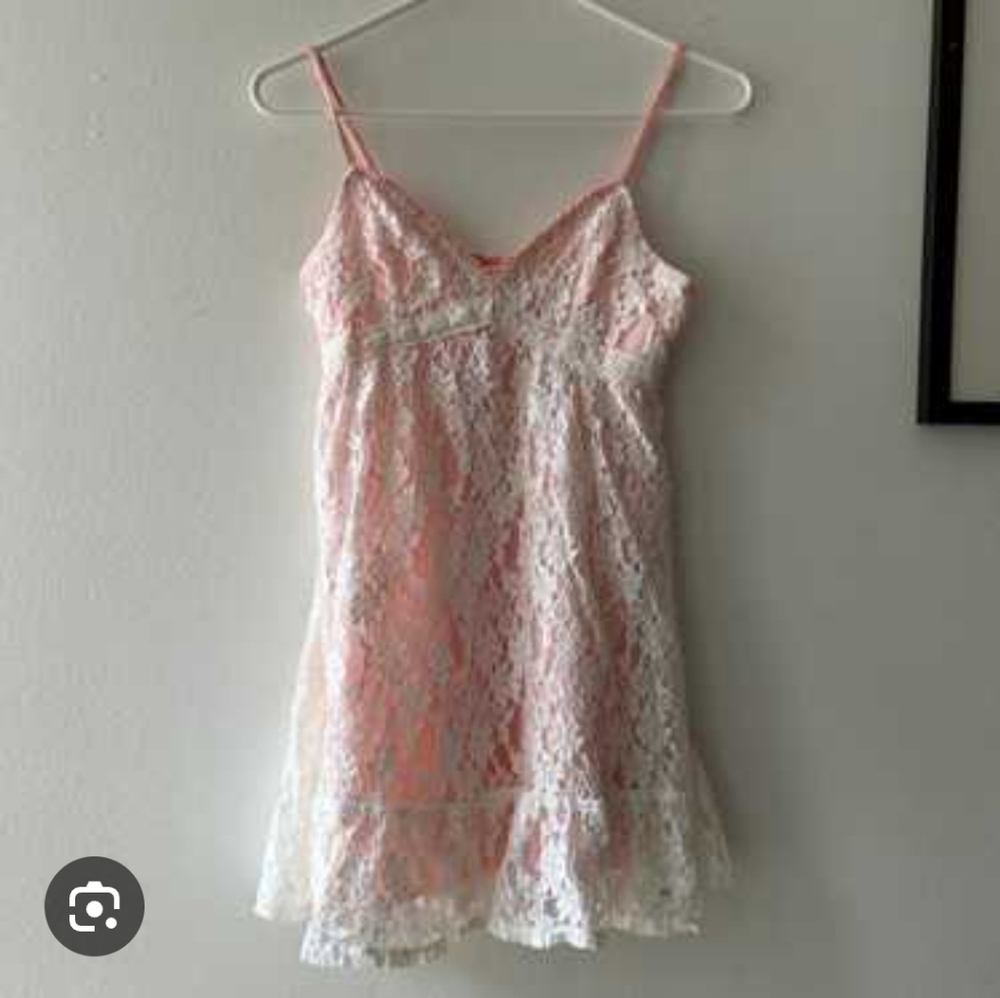 Hollister Cream Lace Chemise with Scalloped Edges